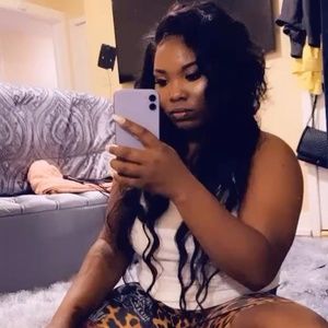 Meet your Posher, Shanee